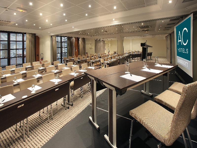 Ac Hotel By Marriott Ambassadeur Antibes - Juan Les Pins Exterior photo